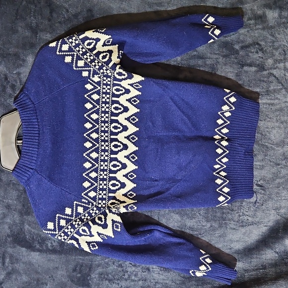 Men's Blue Patterned Sweater - Picture 5 of 5